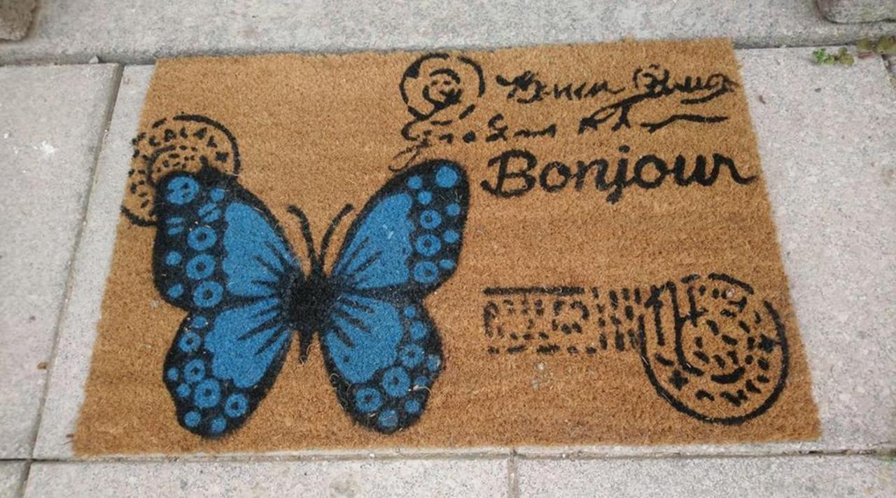 Le Papillon Villa Isserpent Екстериор снимка